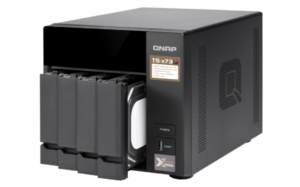 QNAP TS-473A 8G NAS Depolama Ünitesi