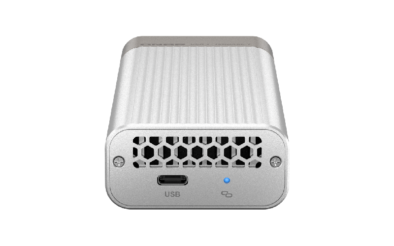 QNAP QNA-UC10G1T USB 4 Type-C - 10GBASE-T RJ45 Ağ Adaptörü, USB 4 ve Thunderbolt™ 3/4 Bağlantı Noktalarıyla Uyumlu